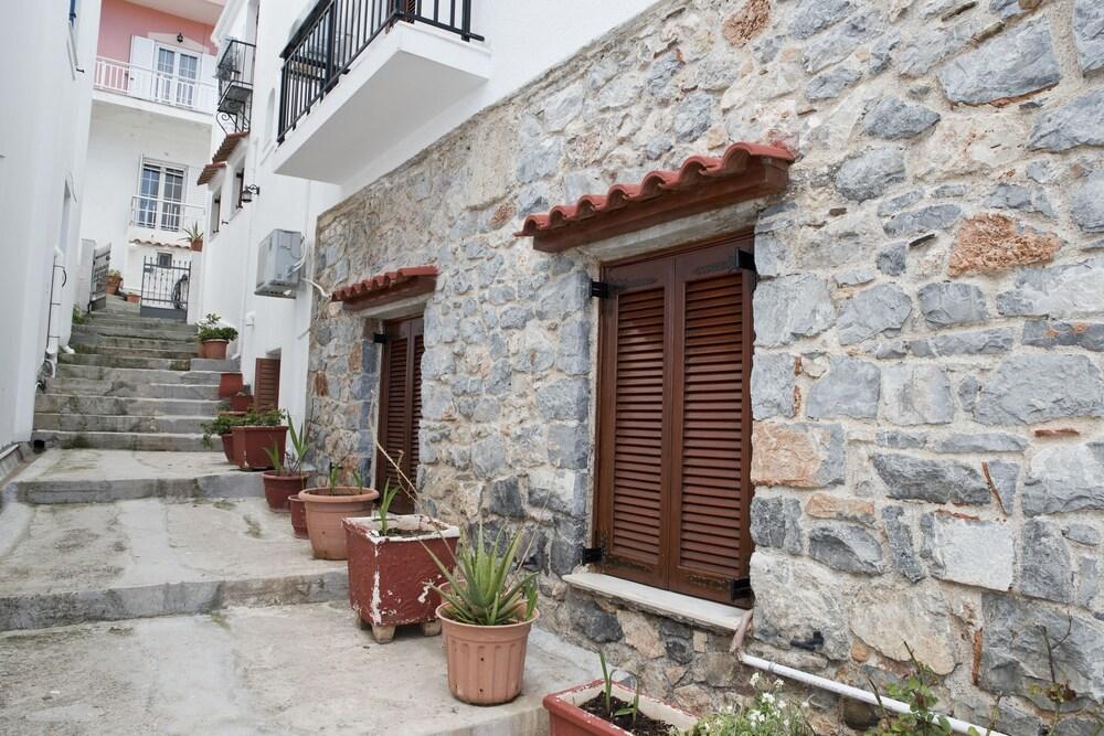 Hotel Agnantio Monemvasía Exterior foto